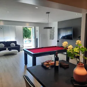 appartement-90m2-design-jacuzzi-billard.inbrittany.com/